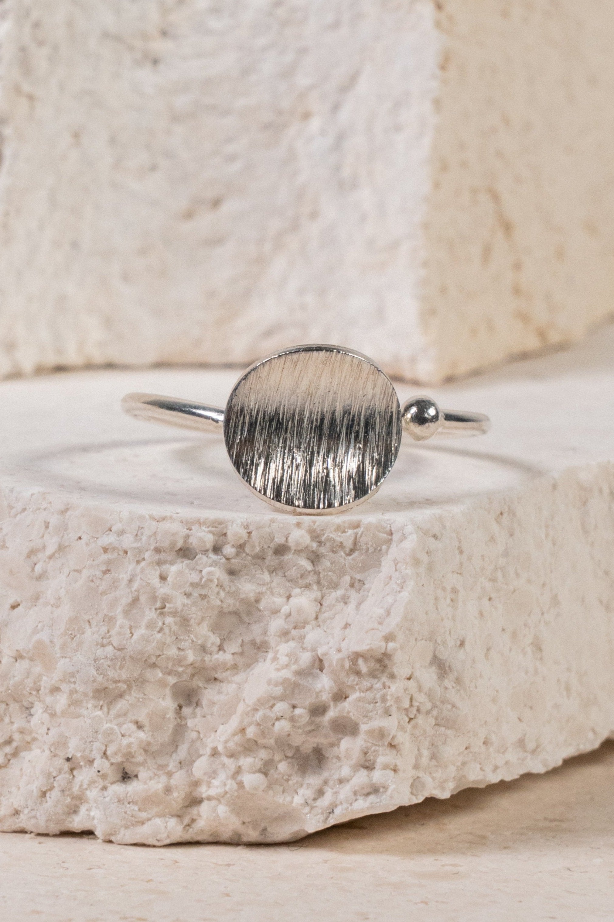 Anillo Clara