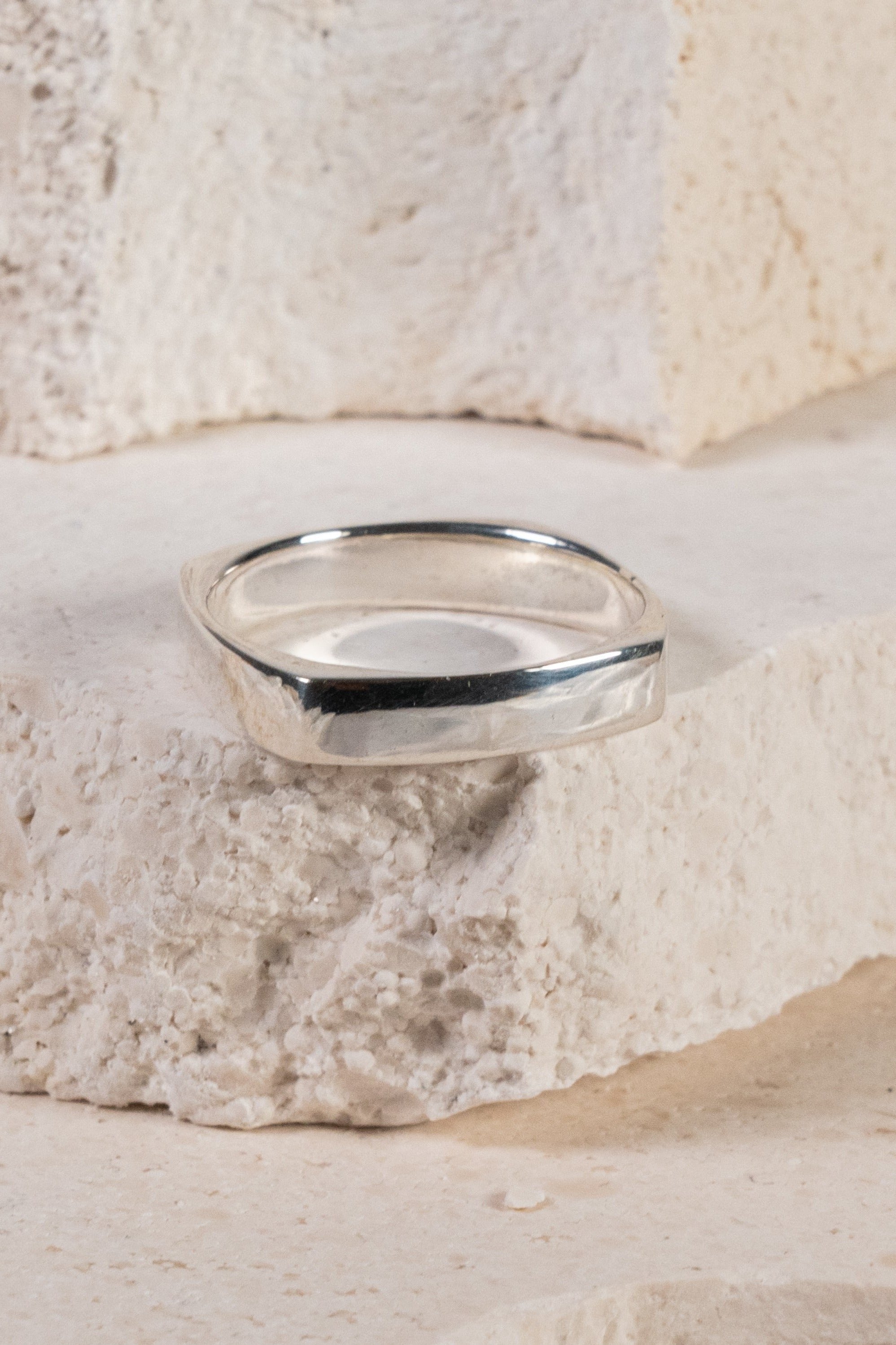 Anillo Isabela