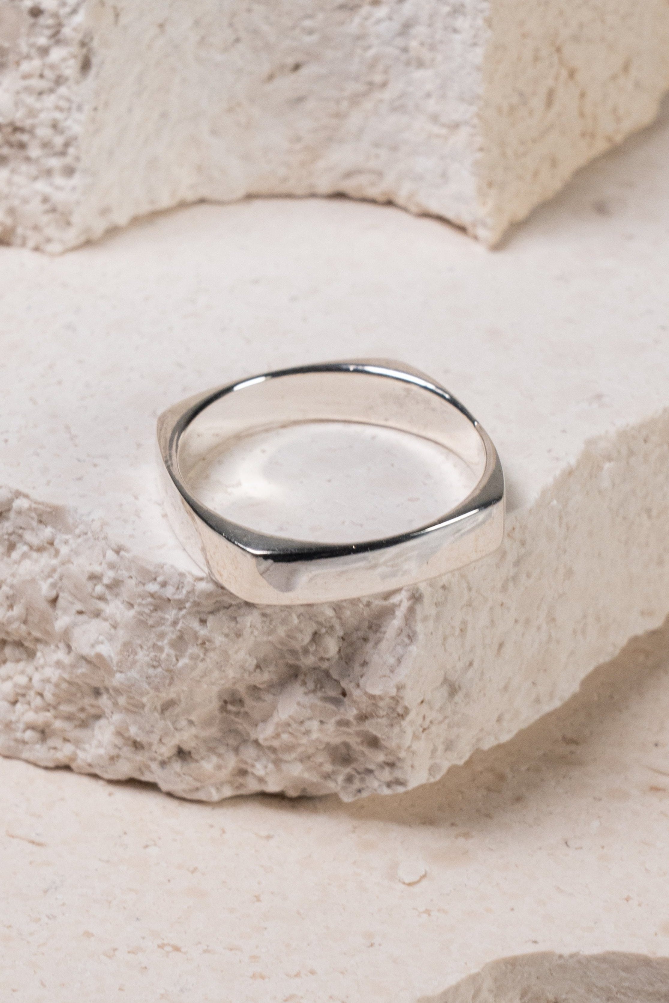 Anillo Isabela