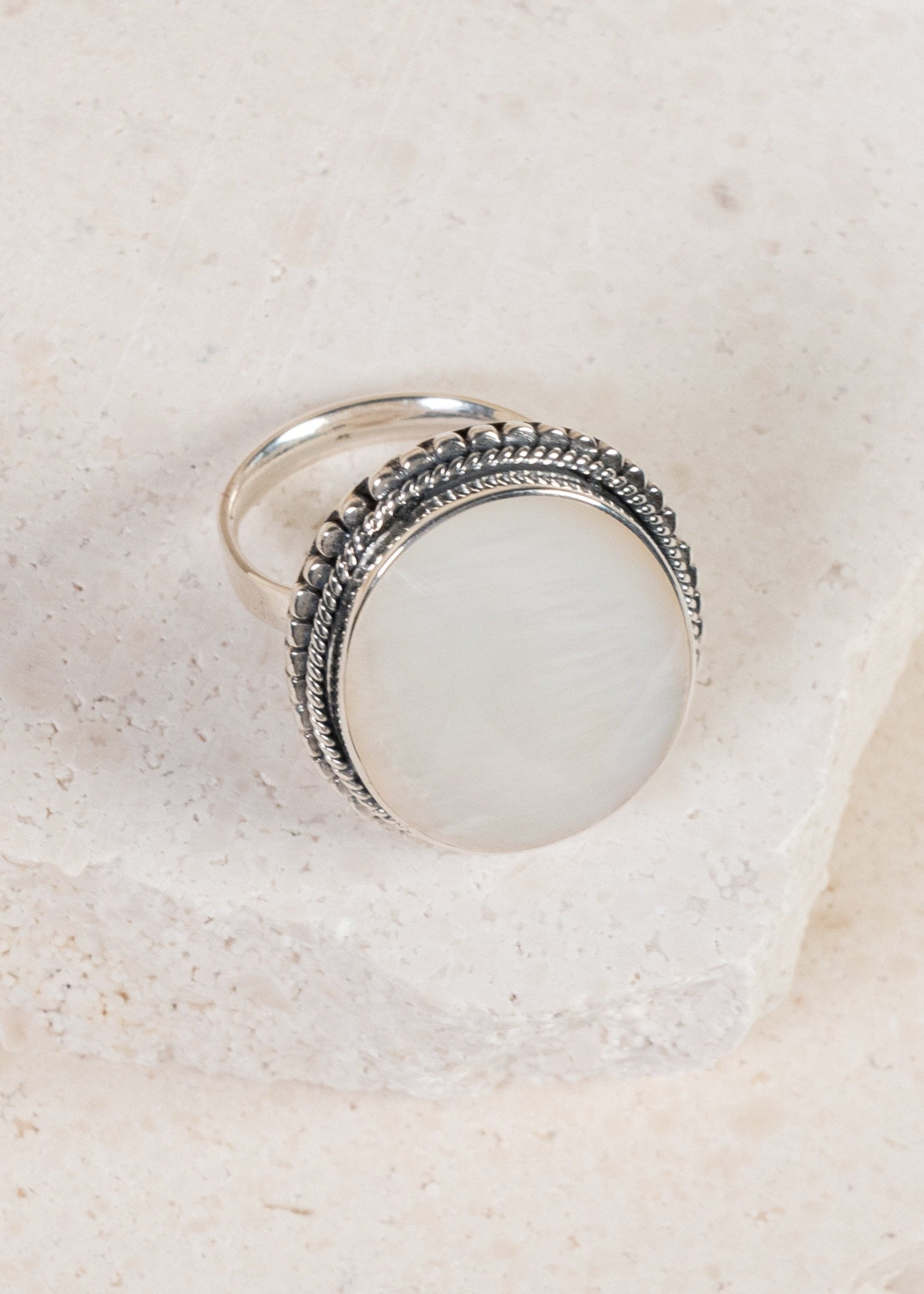 Anillo Celina