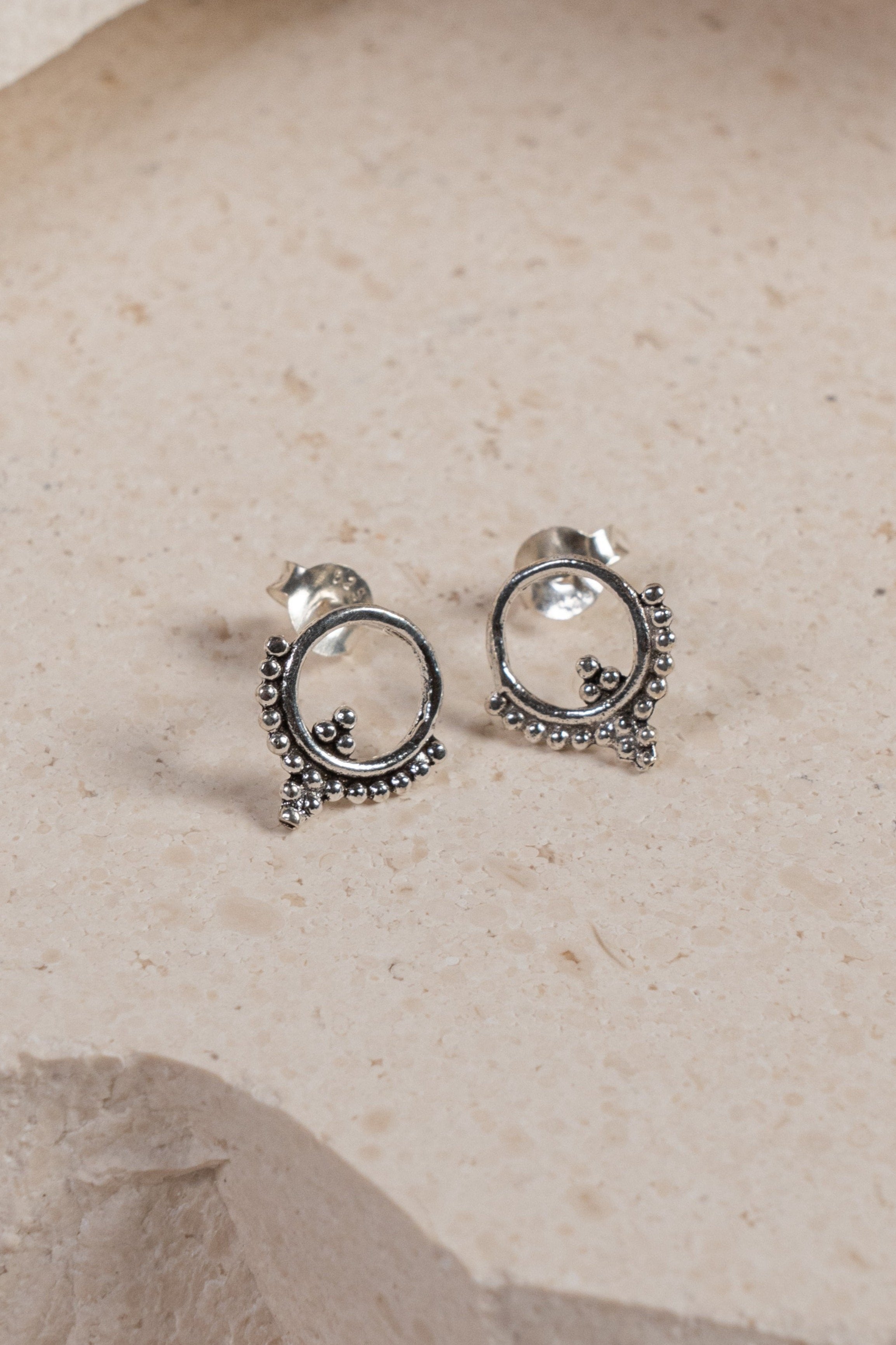 Pendientes Katmandú