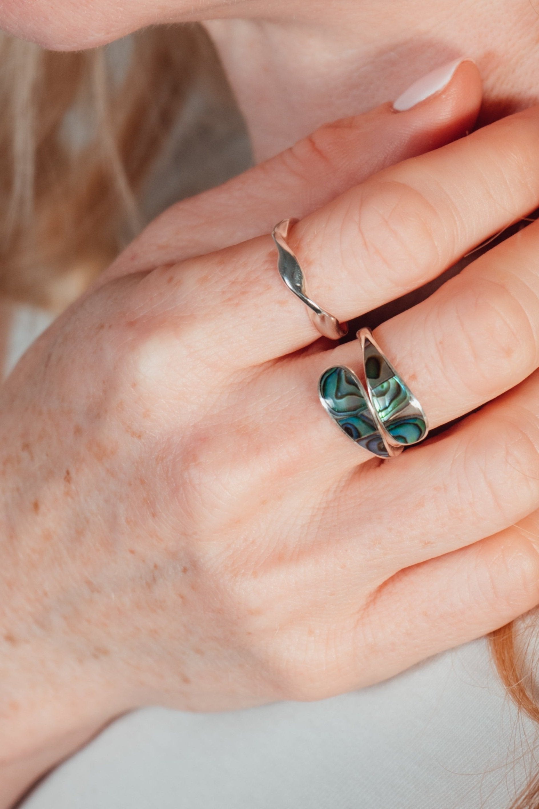 Anillo Cynthia