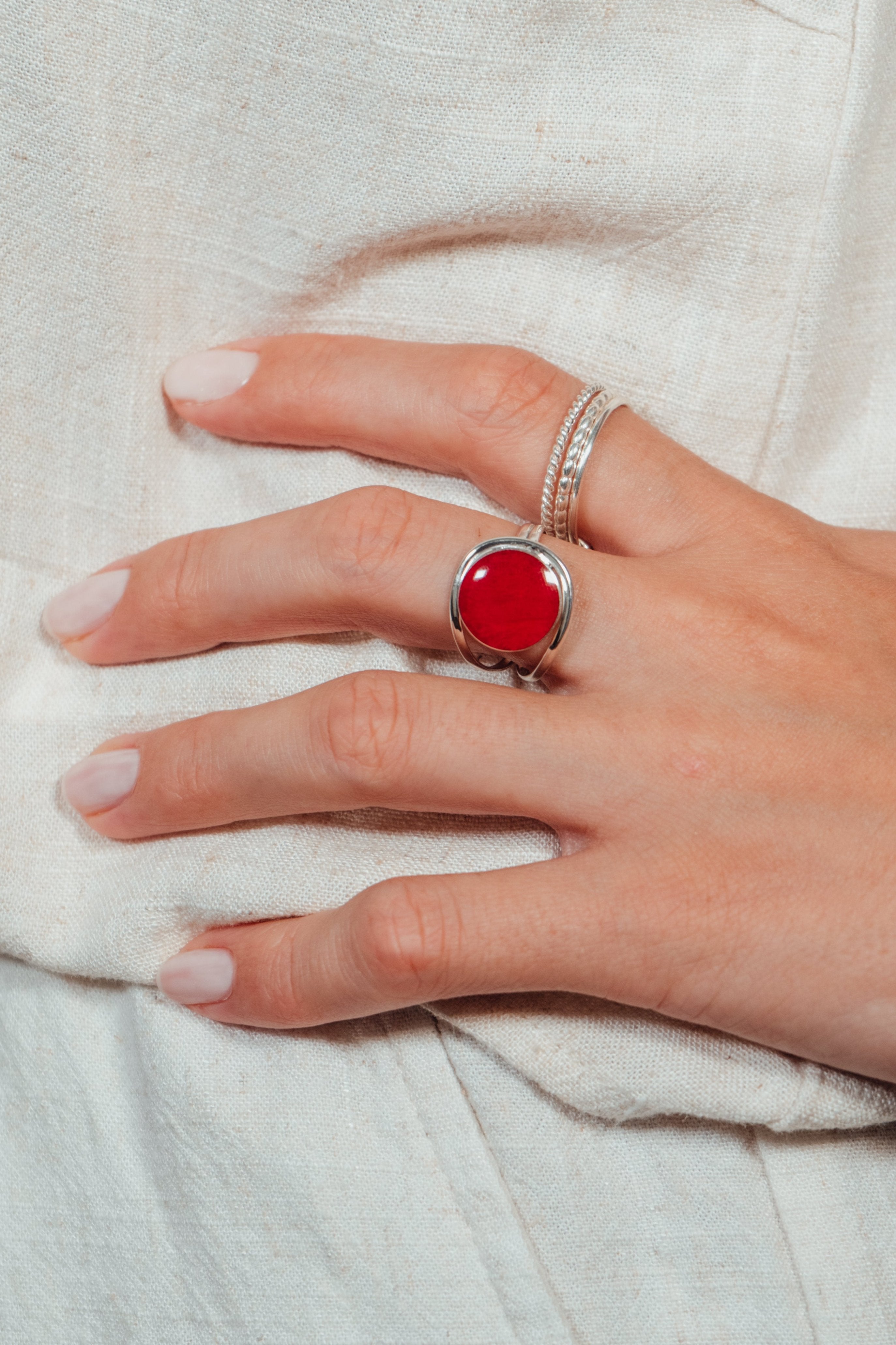 Anillo Nia